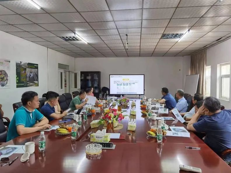 劉利民帶隊赴海南企業(yè)學習交流  調(diào)研種業(yè)南繁基地